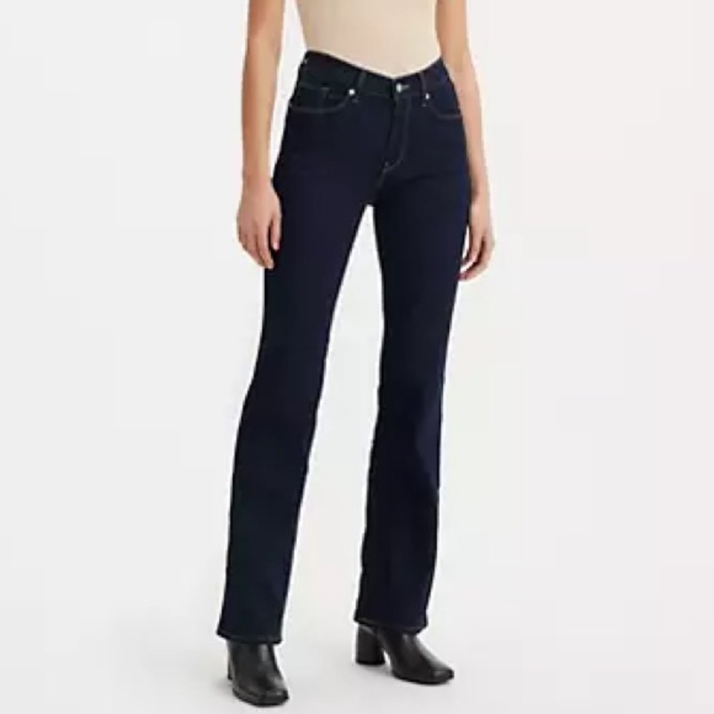 🎉13xHP!!🎉 NWT Levi’s | Classic Bootcut Sculpt Jeans - Picture 3 of 16